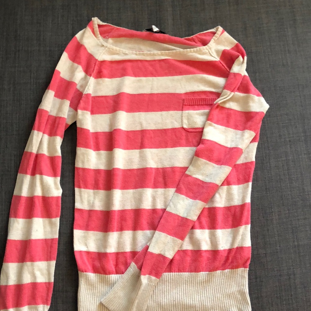 GENTLY USED Papaya S soft sweater